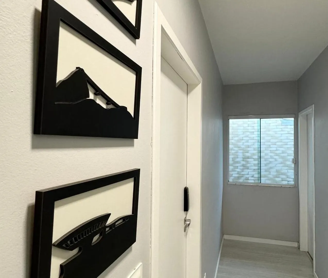 Quarto em Acomodações Particulares Quarto Confortavel Com Tv, Ar E Sacada Vista Jardim Florianópolis