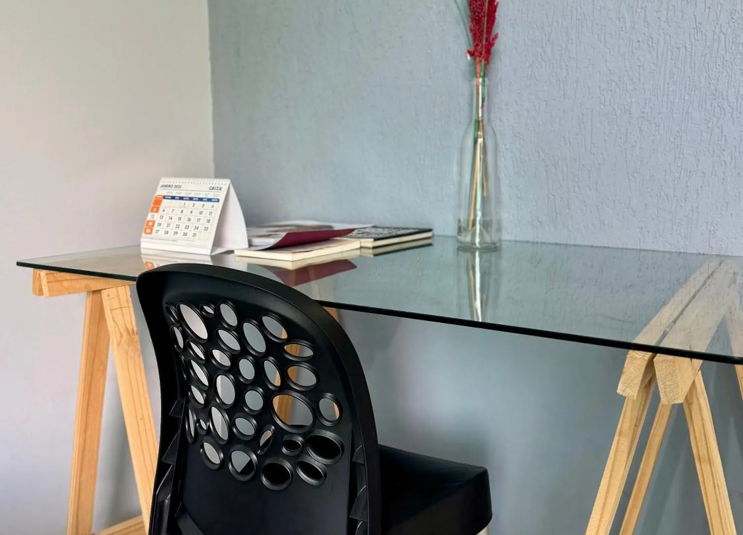 Quarto em Acomodações Particulares Quarto Confortavel Com Tv, Ar E Sacada Vista Jardim Florianópolis